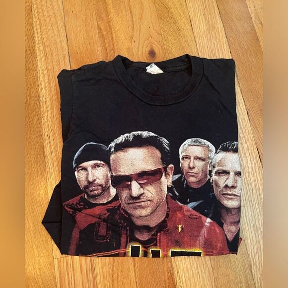 U2 Concert T-Shirt! - Picture 1 of 2